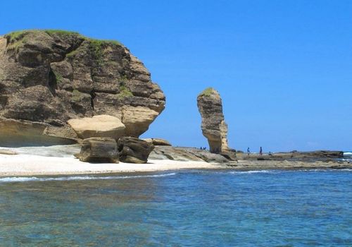 Pantai Batu Payung Lombok